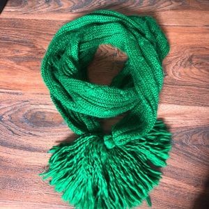 Gap green scarf